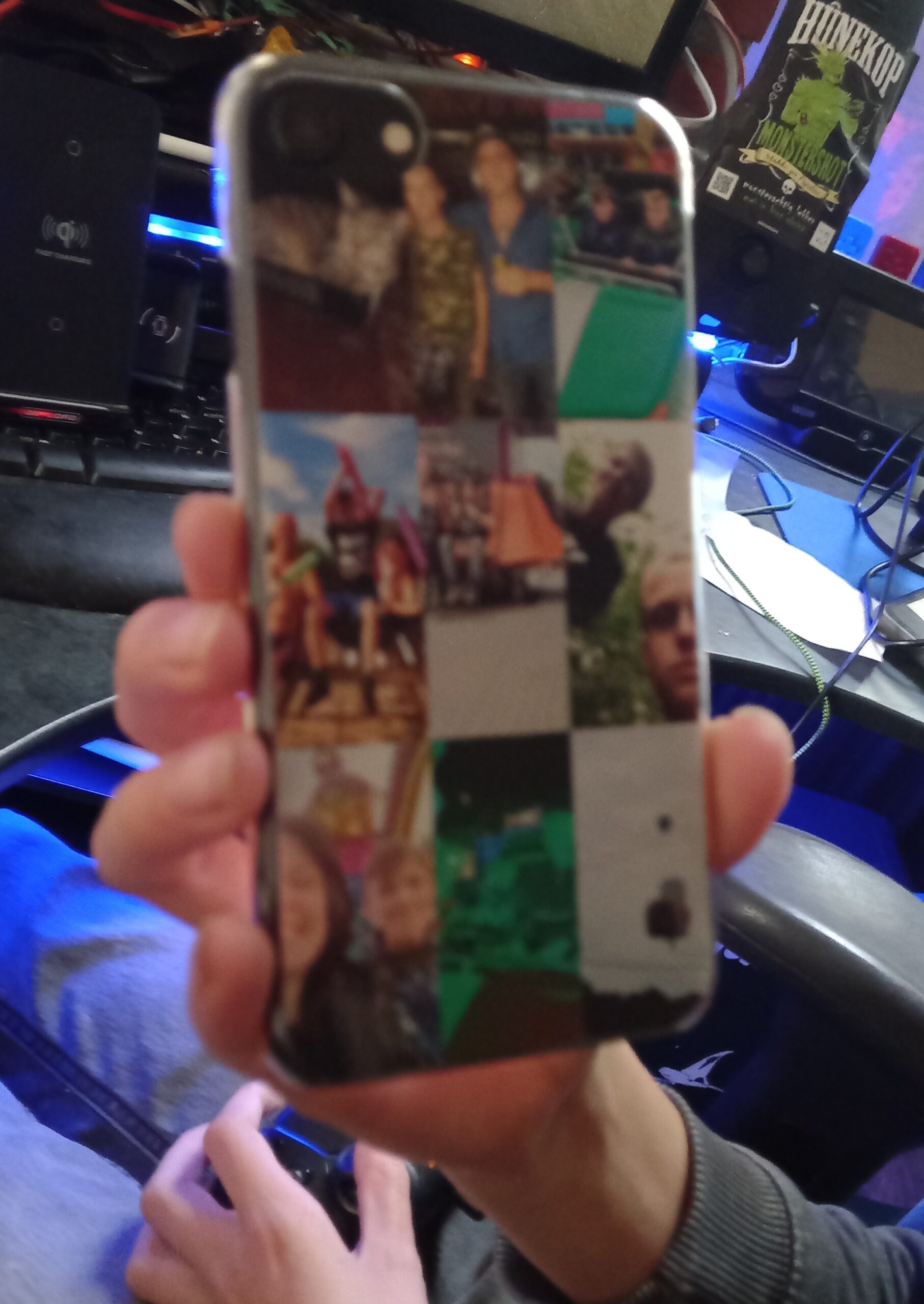 Click to view full screen Ontwerp je eigen iPhone 7 / 8 hoesje - hard transparant photo review