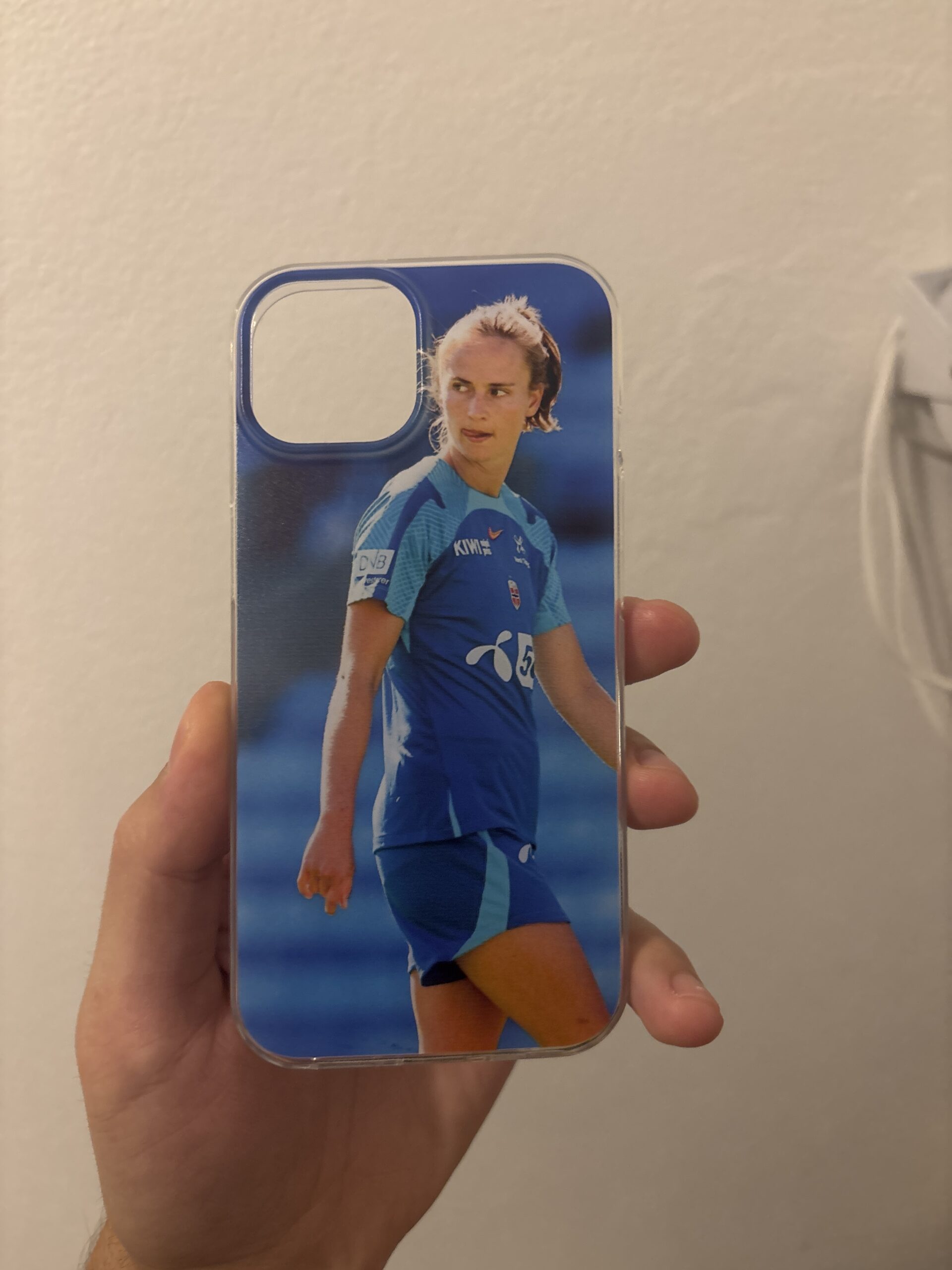 Click to view full screen Ontwerp je eigen iPhone 15 hoesje - soft transparant photo review